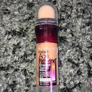 Maybelline instant age rewind eraser